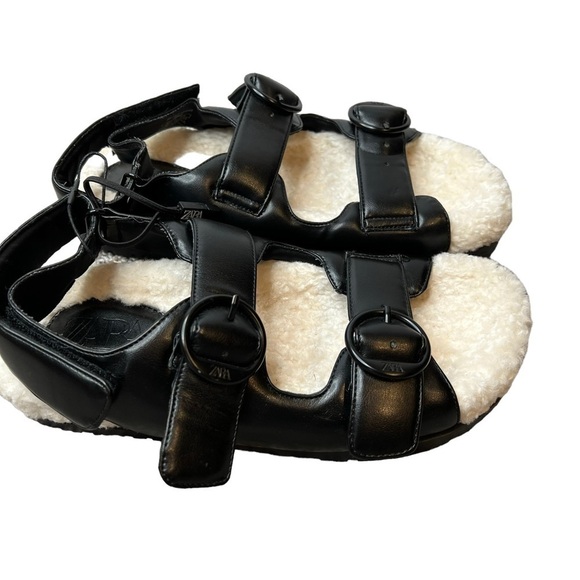 Zara fleece lined two strap buckle sandals in black - Picture 7 of 11